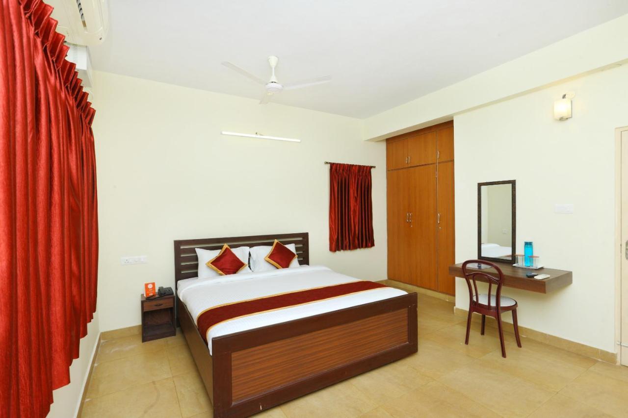Capital O Twilight Bay Hotell Chennai Exteriör bild
